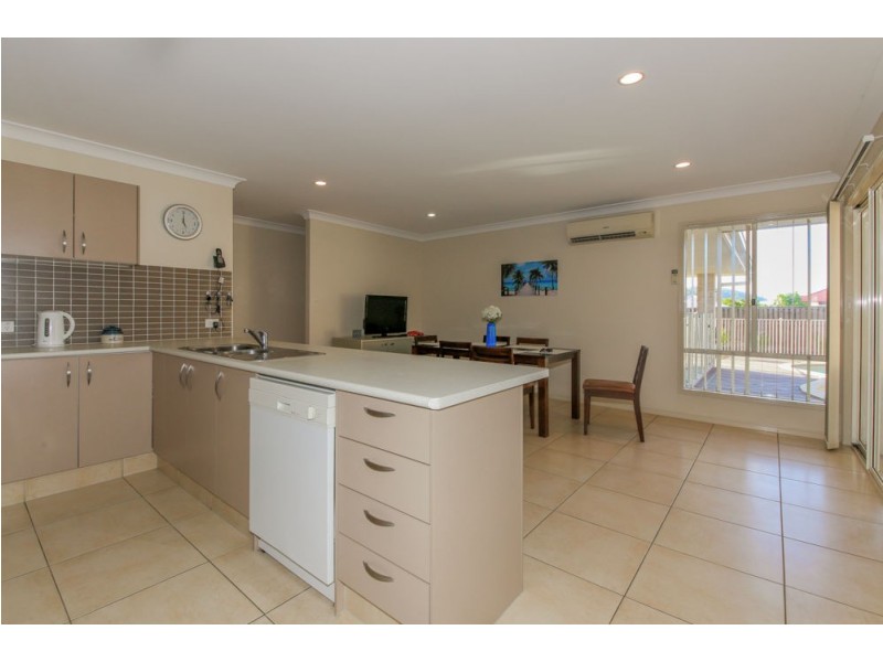106 Wunburra Circle, Pacific Pines QLD 4211