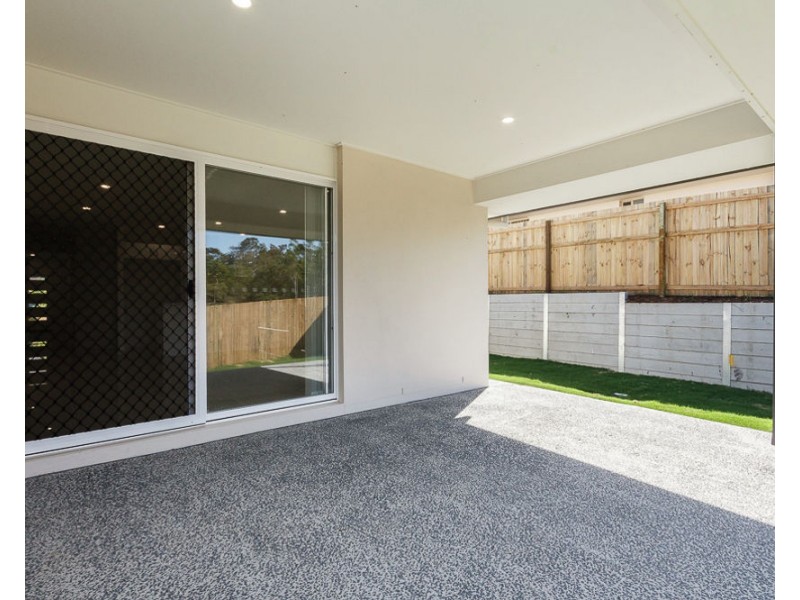 35 Carmen Court, Oxenford QLD 4210