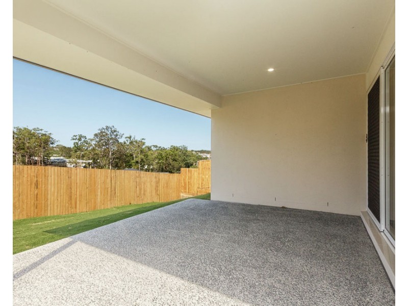 35 Carmen Court, Oxenford QLD 4210