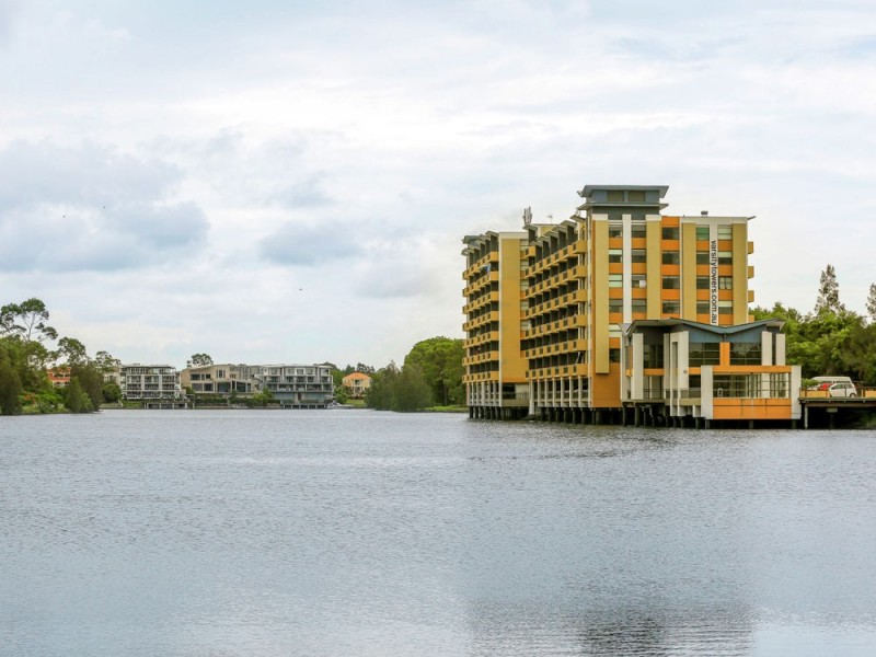 236/25 Lake Orr Drive, Robina QLD 4226