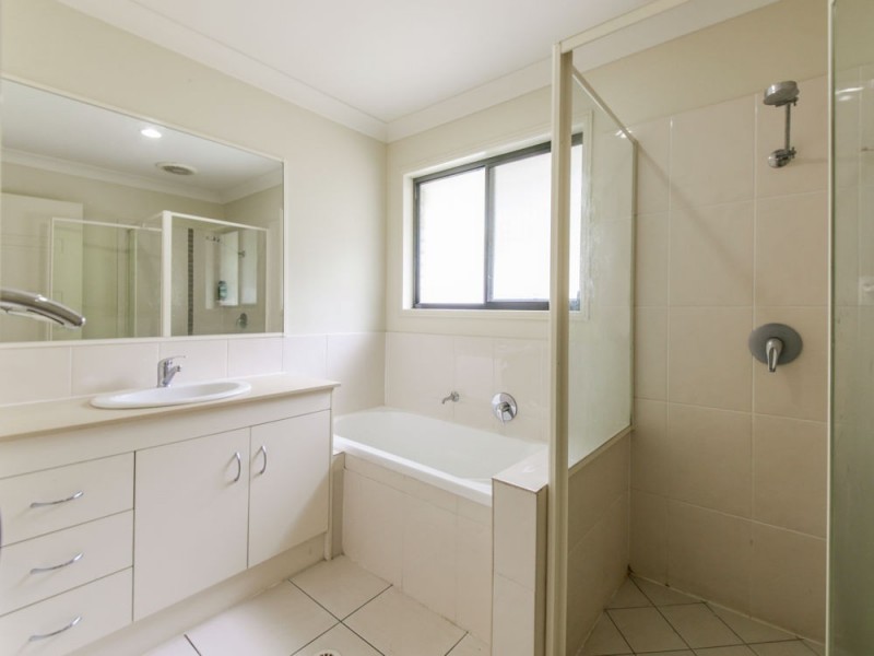 28 Gannon Way, Upper Coomera QLD 4209