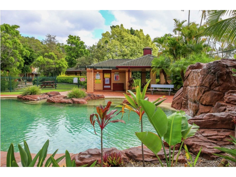 4/125 Hansford Road, Coombabah QLD 4216