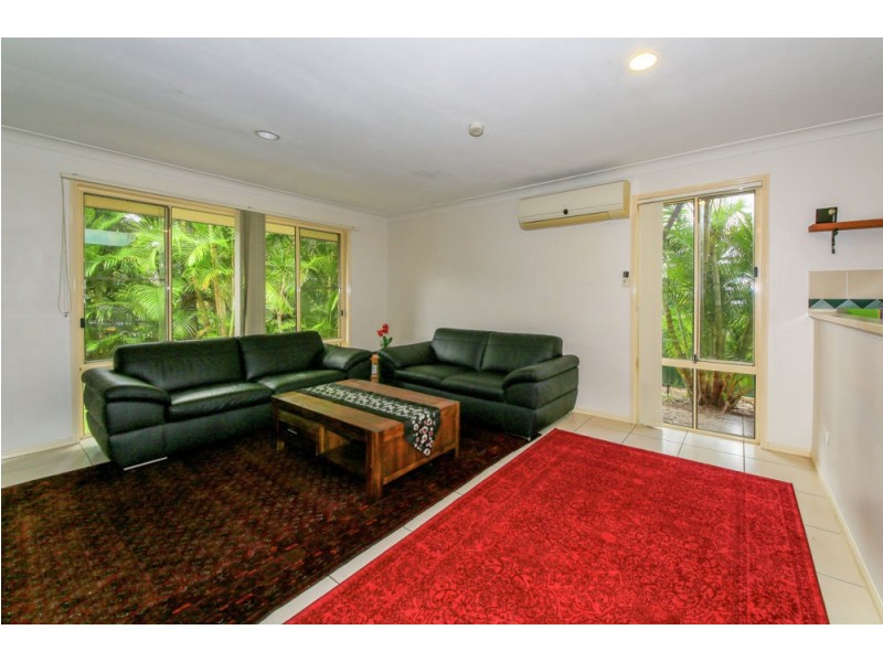 4/125 Hansford Road, Coombabah QLD 4216