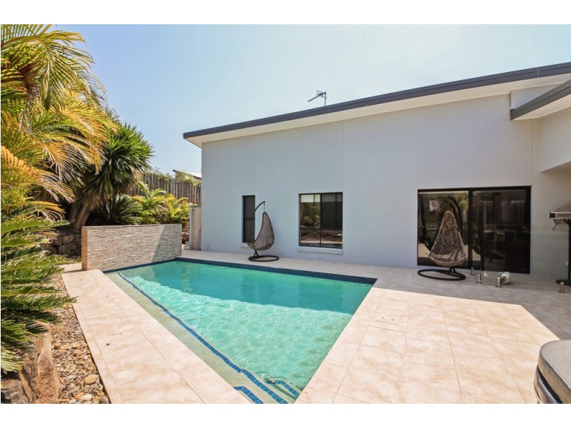 37 Richardson Crescent, Upper Coomera QLD 4209