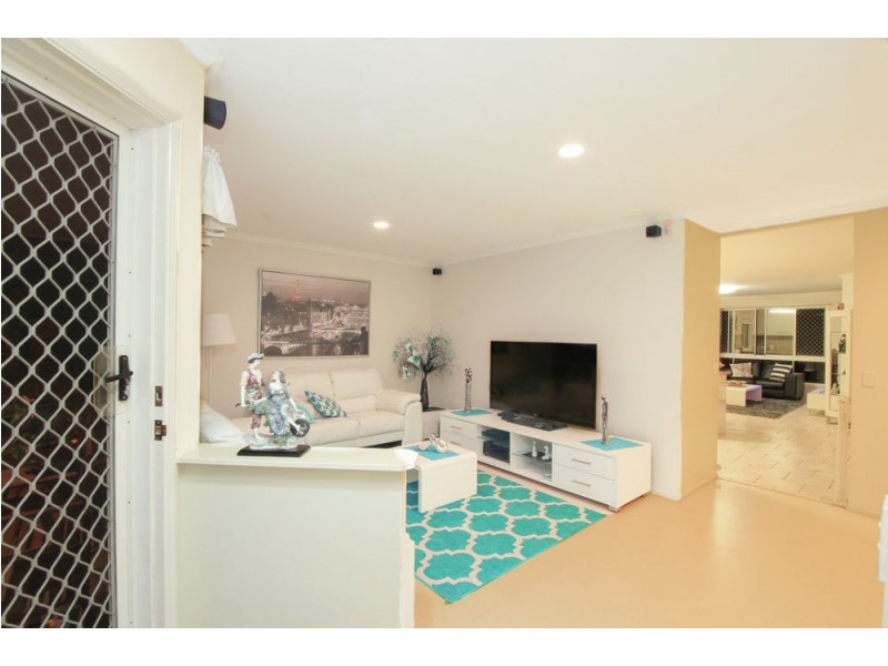 19 Winslow Court, Oxenford QLD 4210