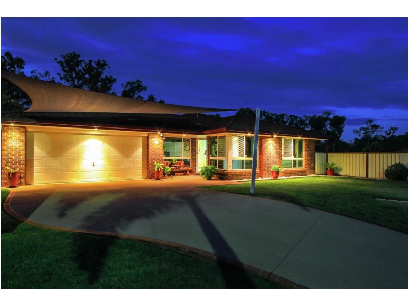 19 Winslow Court, Oxenford QLD 4210