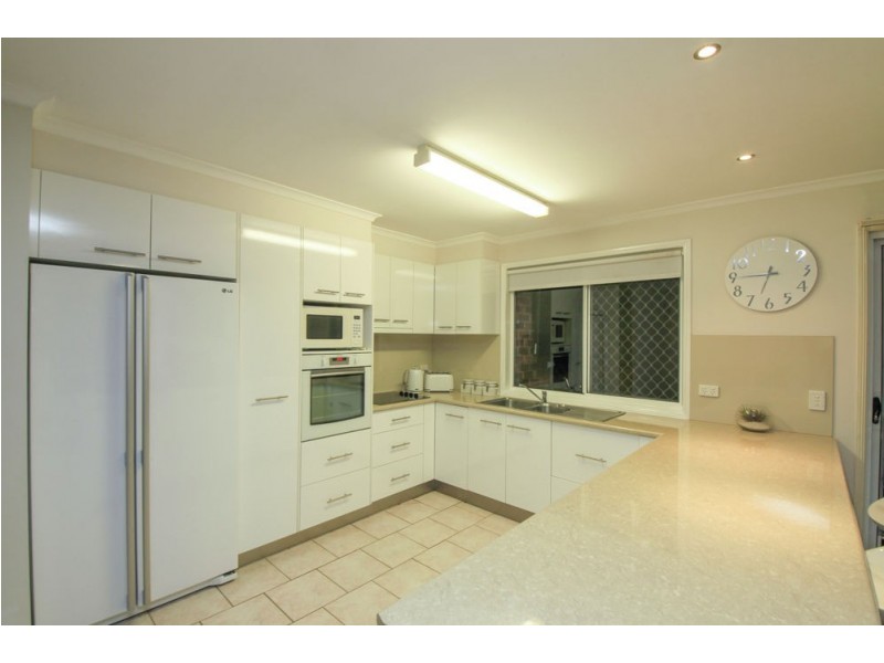 19 Winslow Court, Oxenford QLD 4210