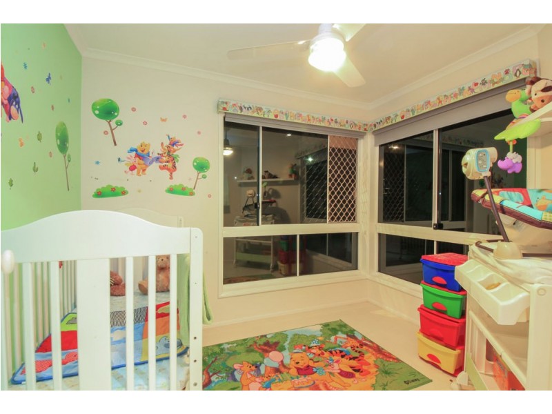 19 Winslow Court, Oxenford QLD 4210