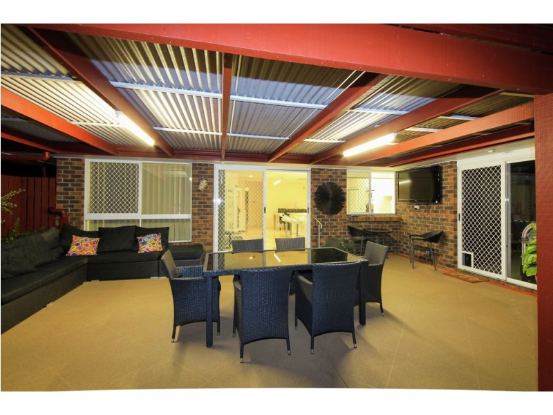 19 Winslow Court, Oxenford QLD 4210