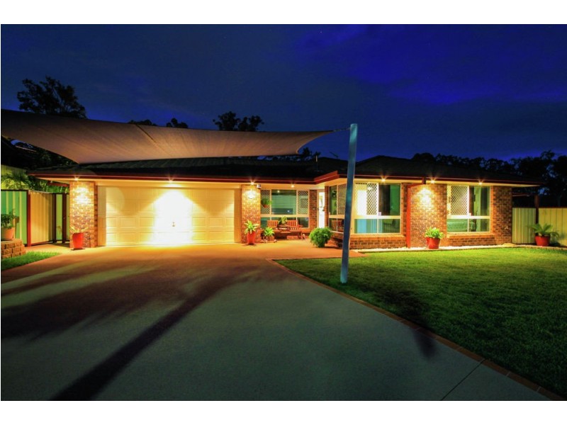 19 Winslow Court, Oxenford QLD 4210