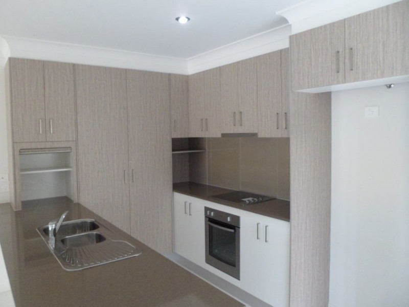 15 Alessandra Circuit, Coomera QLD 4209