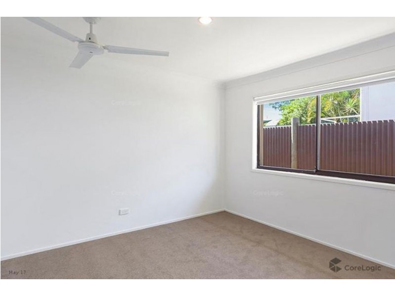 86 Turpin Road, Labrador QLD 4215