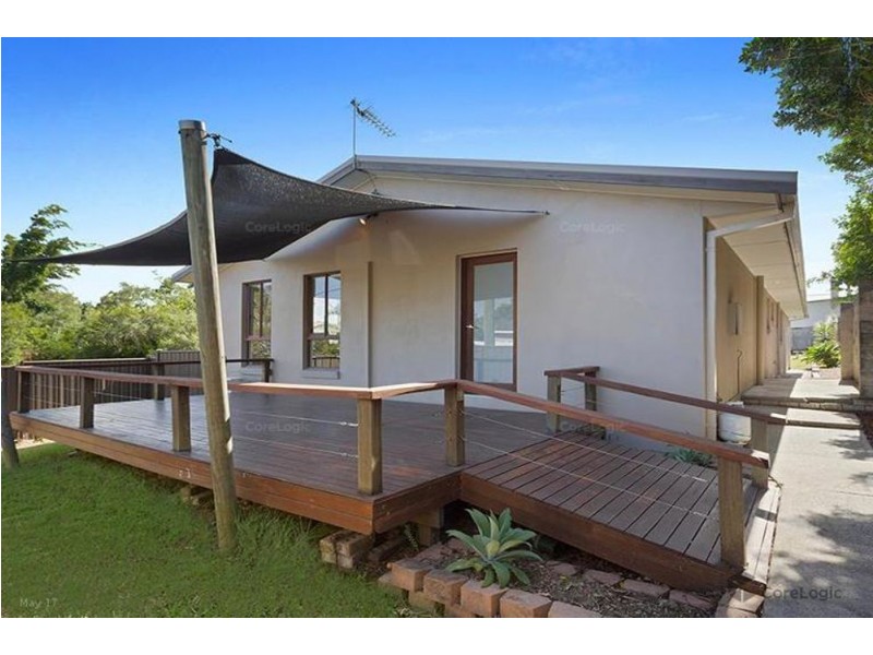 86 Turpin Road, Labrador QLD 4215