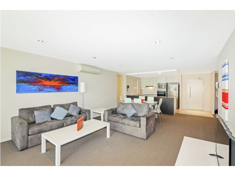 2115/2 Activa Way, Hope Island QLD 4212