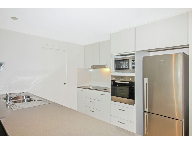 2115/2 Activa Way, Hope Island QLD 4212