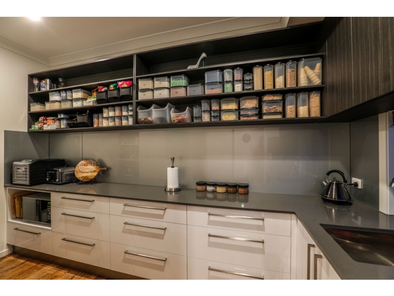 180 Welches Road, Wongawallan QLD 4210