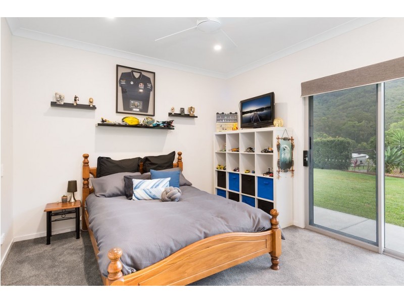 180 Welches Road, Wongawallan QLD 4210