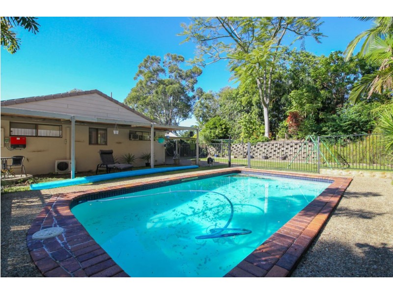 40 Woodlands Way, Parkwood QLD 4214