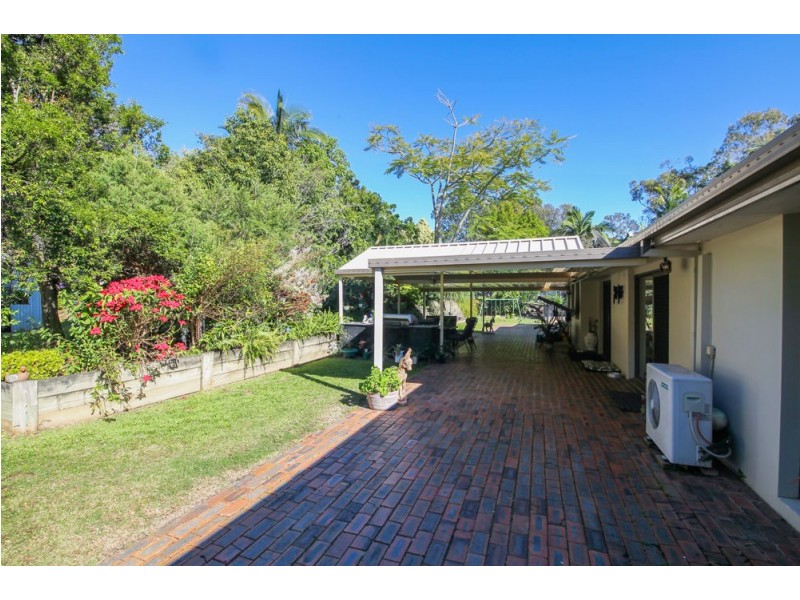 40 Woodlands Way, Parkwood QLD 4214