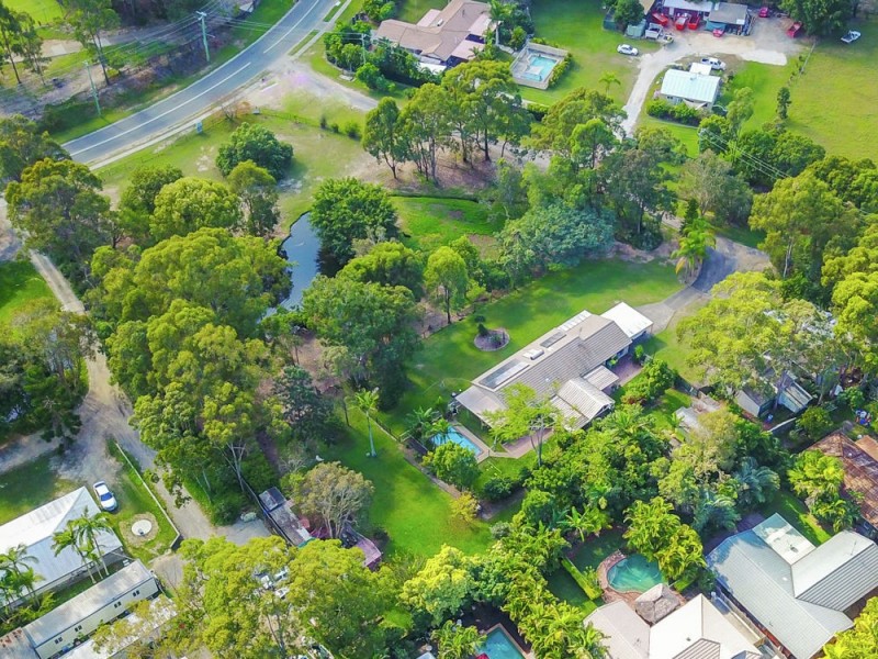 40 Woodlands Way, Parkwood QLD 4214