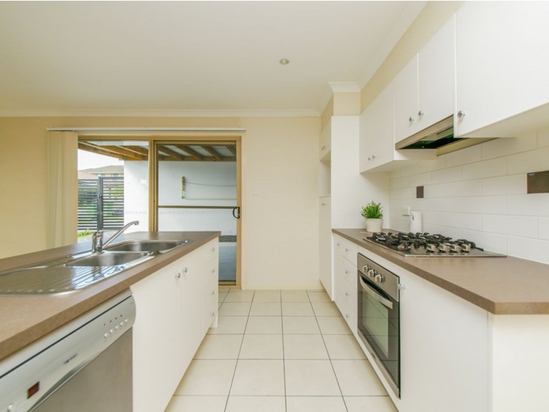 1/1 Leichhardt Street, Coomera QLD 4209
