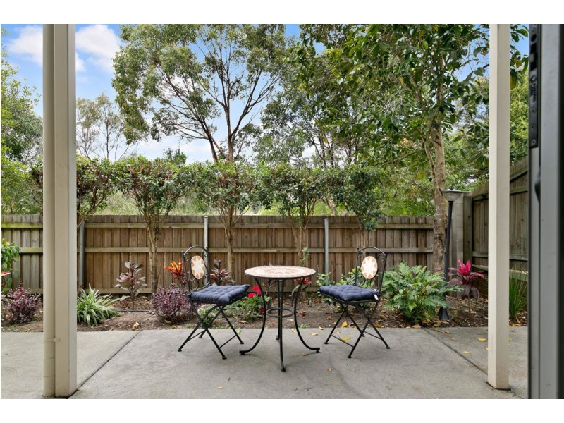 35/30 Carmarthen Circuit, Pacific Pines QLD 4211