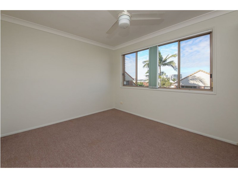 5/601 Pine Ridge Road, Biggera Waters QLD 4216
