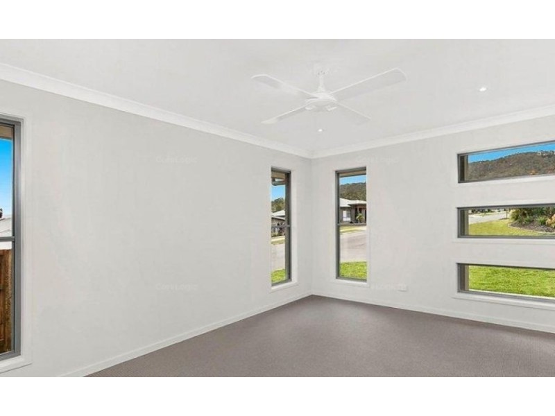 25 Skyridge Drive, Upper Coomera QLD 4209