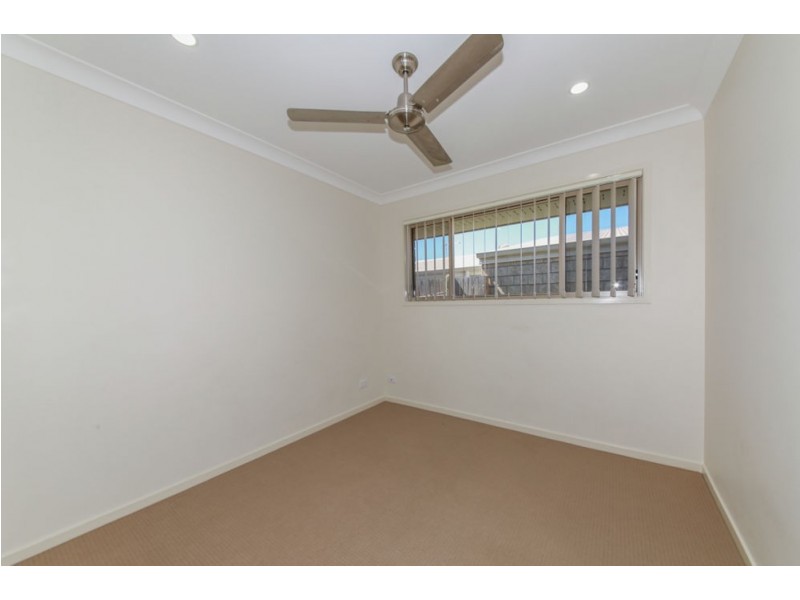 39 Troy Knight Drive, Pimpama QLD 4209