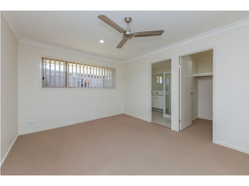 39 Troy Knight Drive, Pimpama QLD 4209