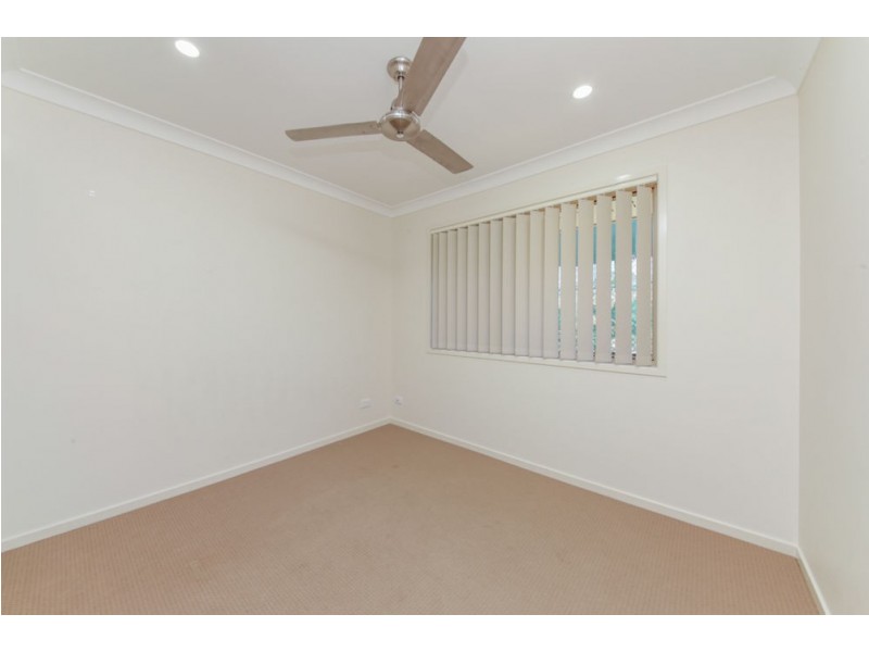 39 Troy Knight Drive, Pimpama QLD 4209