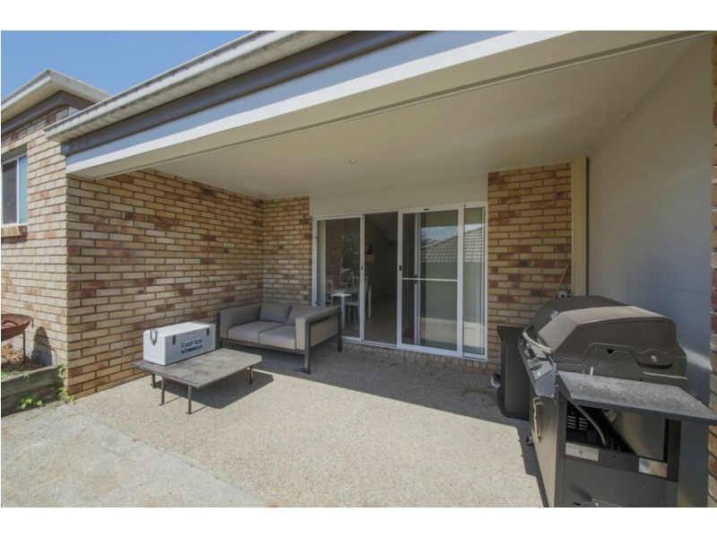 2/30 Goldcrest Drive, Upper Coomera QLD 4209