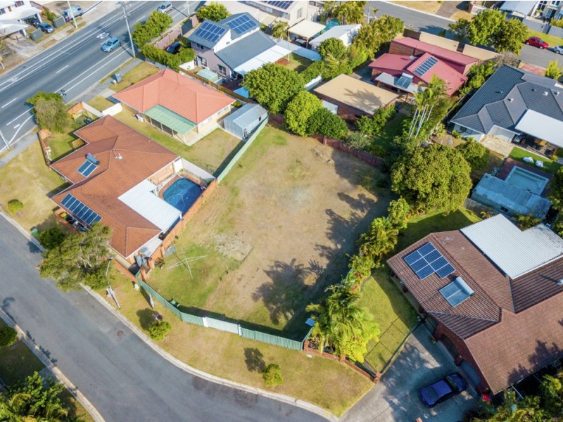 4 Boda Court, Runaway Bay QLD 4216