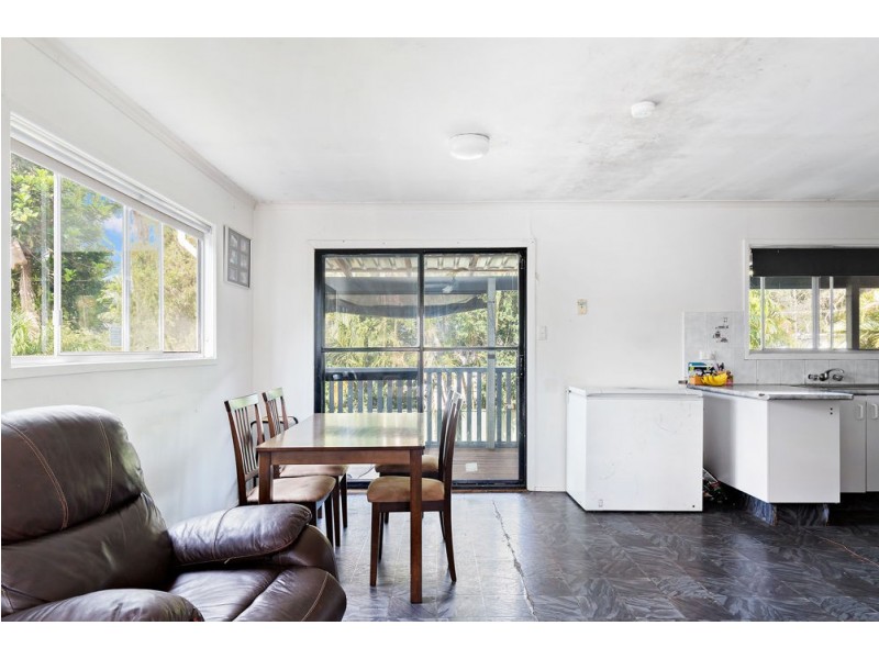 23 Hepworth Street, Arundel QLD 4214