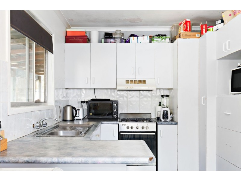 23 Hepworth Street, Arundel QLD 4214