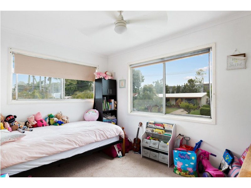 23 Hepworth Street, Arundel QLD 4214