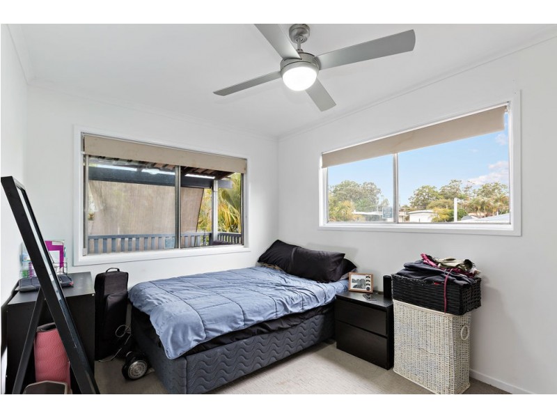 23 Hepworth Street, Arundel QLD 4214