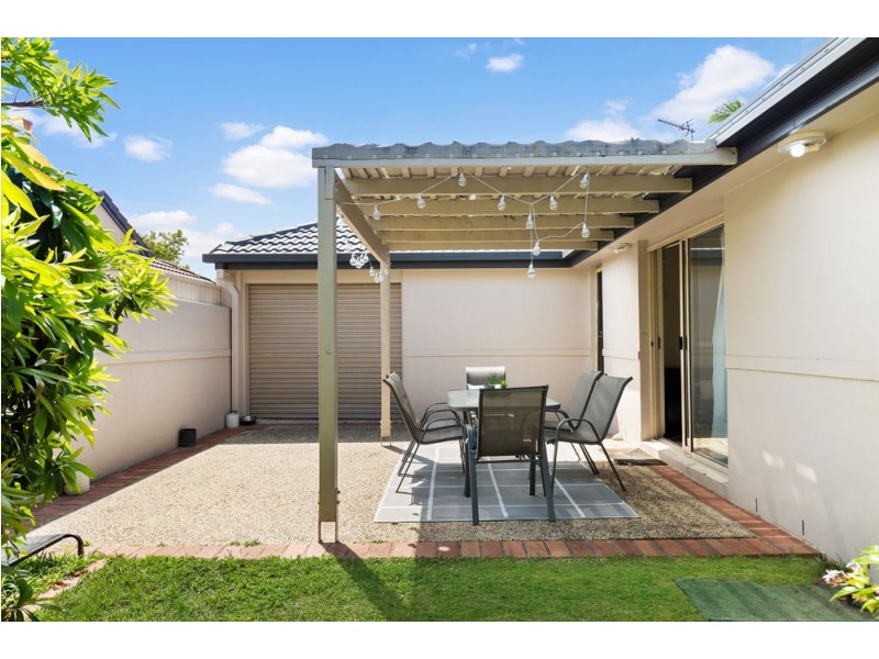 12 Sidney Nolan Drive, Coombabah QLD 4216