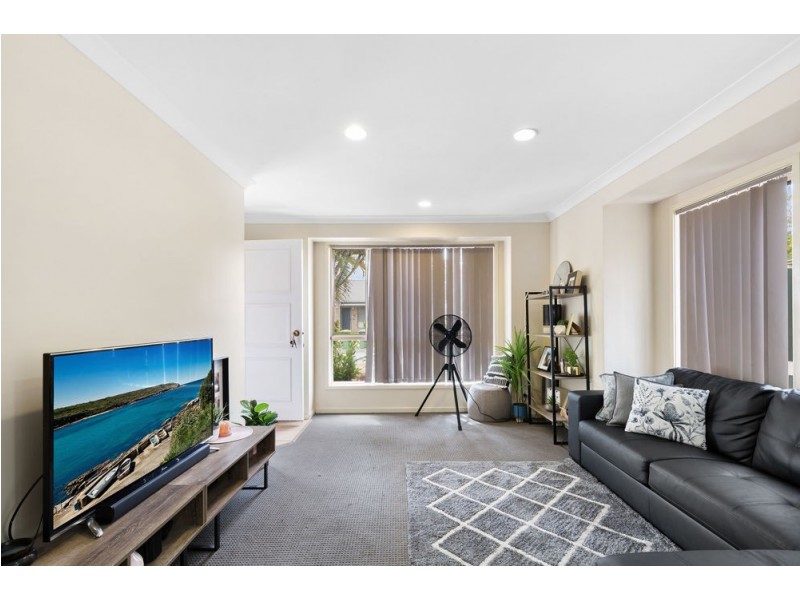 12 Sidney Nolan Drive, Coombabah QLD 4216