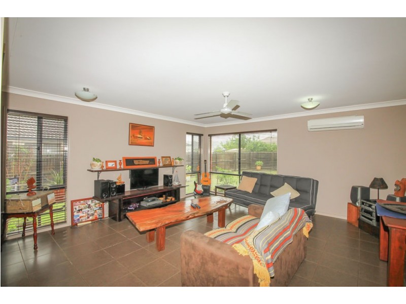 18 Deepak Drive, Pimpama QLD 4209
