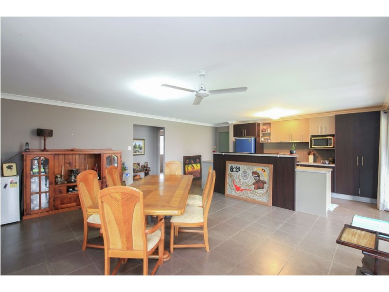 18 Deepak Drive, Pimpama QLD 4209