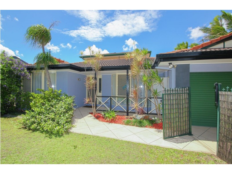 55 Greenacre Drive, Parkwood QLD 4214