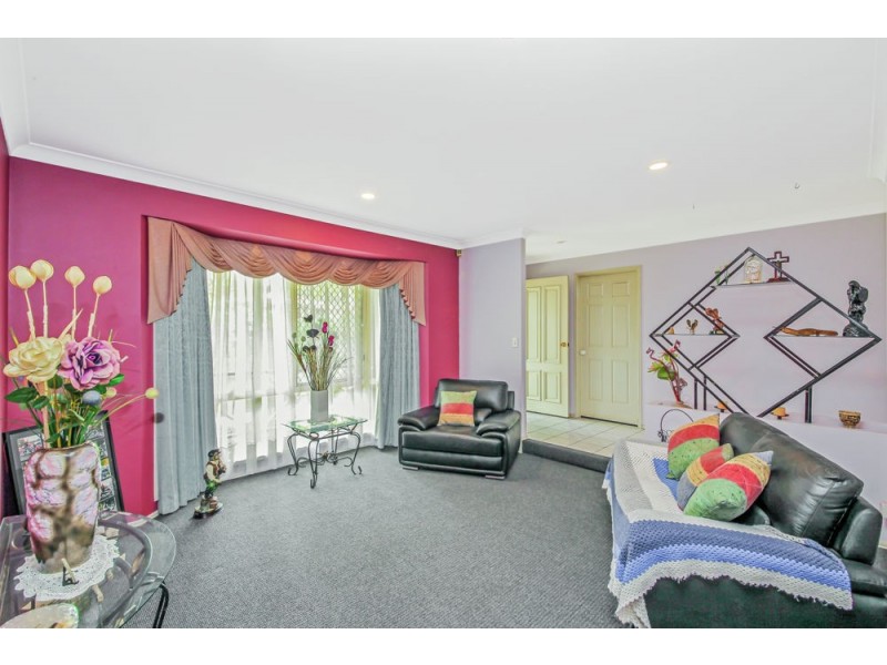 55 Greenacre Drive, Parkwood QLD 4214