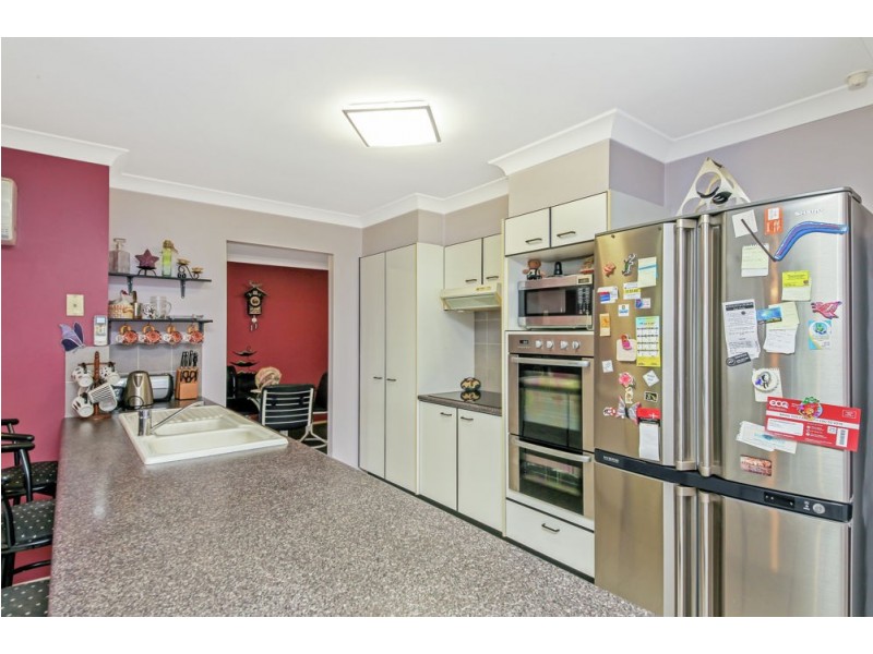 55 Greenacre Drive, Parkwood QLD 4214