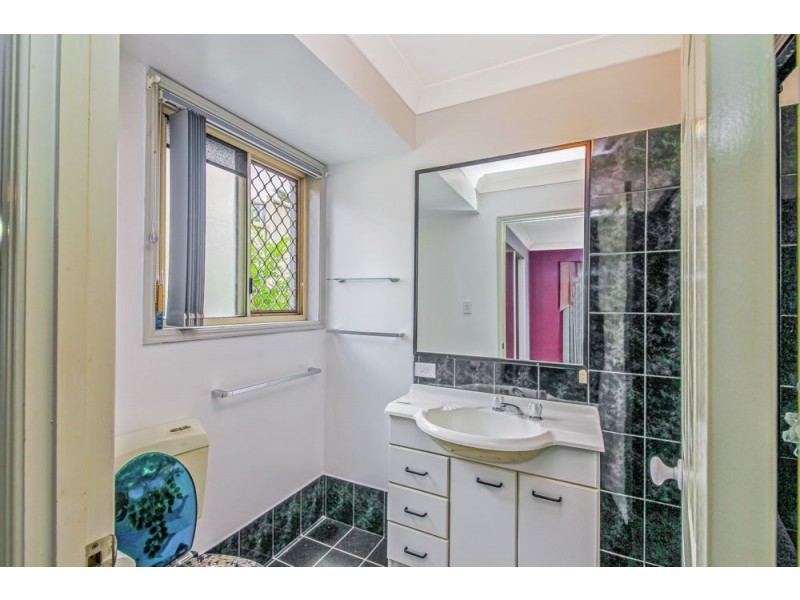 55 Greenacre Drive, Parkwood QLD 4214