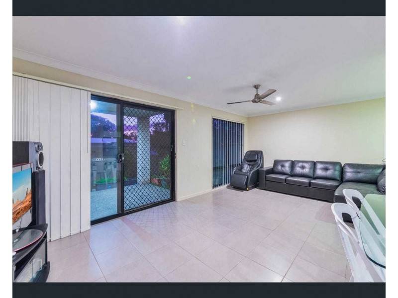 2 Copper Parade, Pimpama QLD 4209
