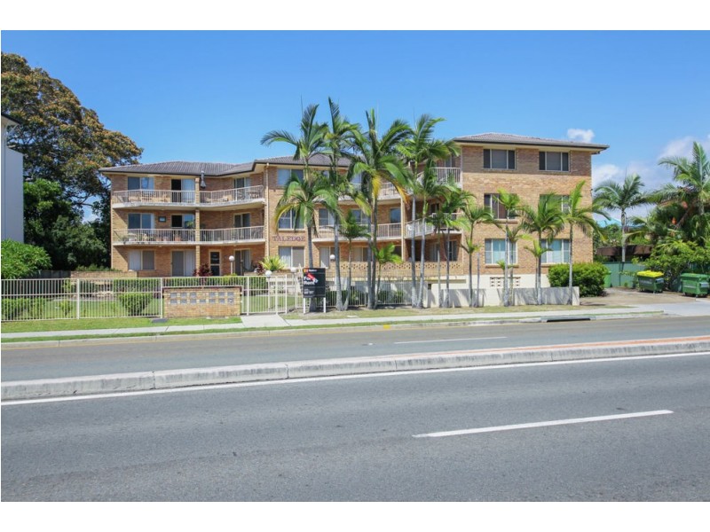 4/10 Brisbane Road, Labrador QLD 4215