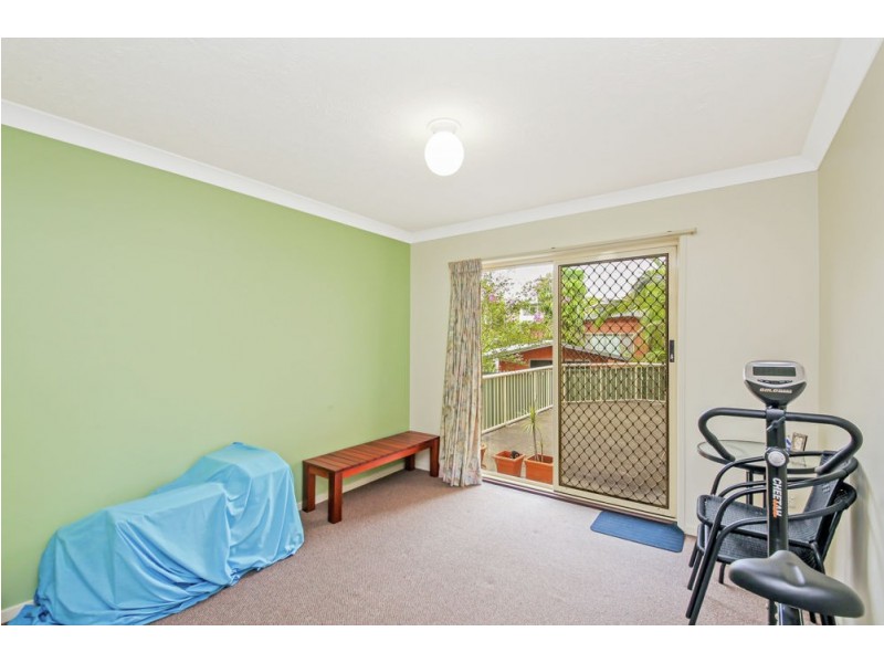 4/10 Brisbane Road, Labrador QLD 4215