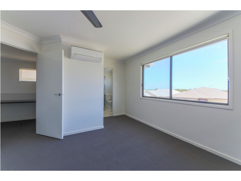 6 Palmerston Place, Coomera QLD 4209