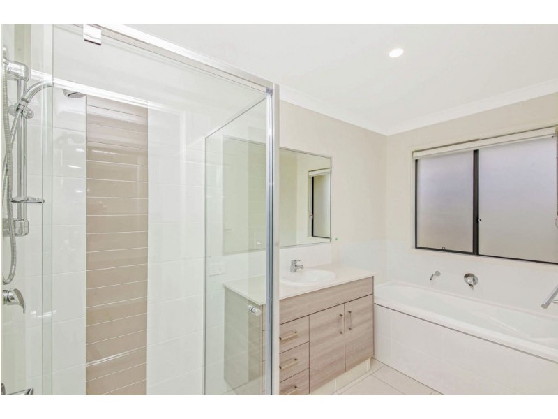 105 O’Reilly Drive, Coomera QLD 4209